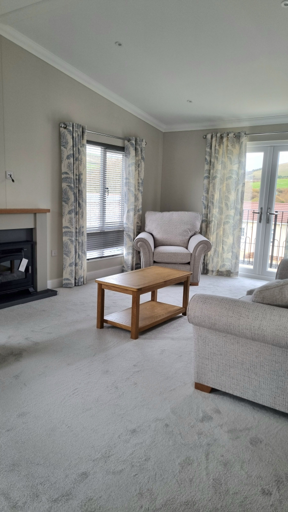 Solid oak pre-finished wood flooring planks.